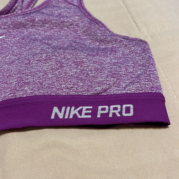 Women’s Nike Pro Racerback Sports Bra Purple Medium - Picture 3 of 7